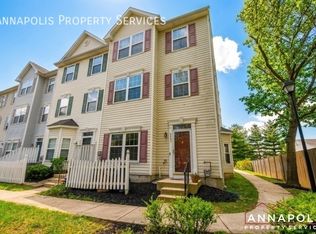 8203 Barrington Ct, Severn, MD 21144