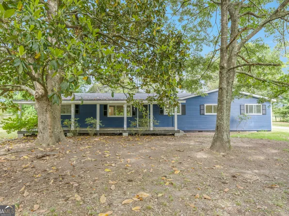 308 Fairview Rd, Brooks, GA 30205