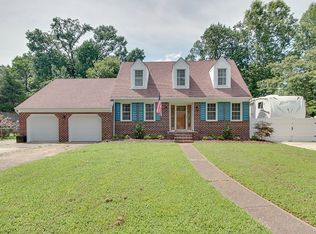 2852 Greenwood Rd, Chesapeake, VA 23321