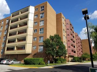 100 Park Ave APT 416, Calumet City, IL 60409