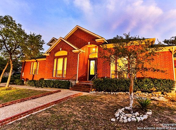 2nd image of 4607 Del Mar Trl