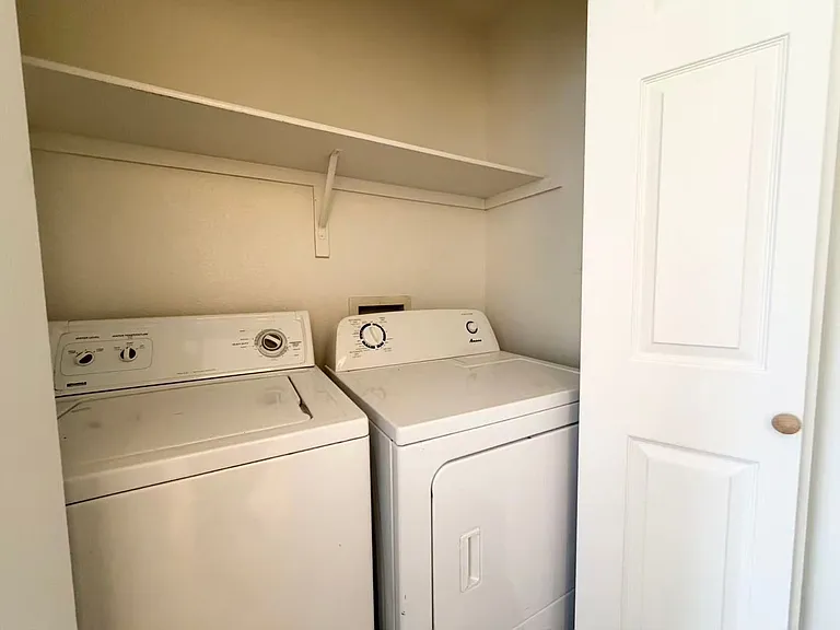 8256 Ten Gallon Ct — Photo 15