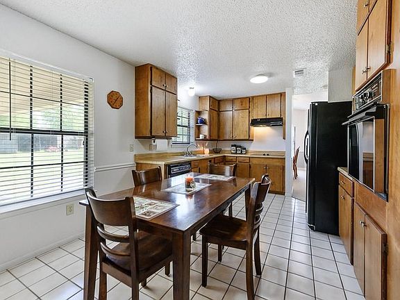 5th image of 333 Trailridge Cir