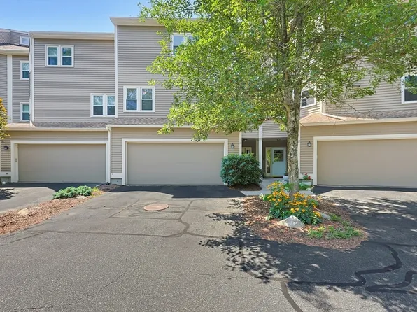 168 Upton St Unit 11, Grafton, MA 01519