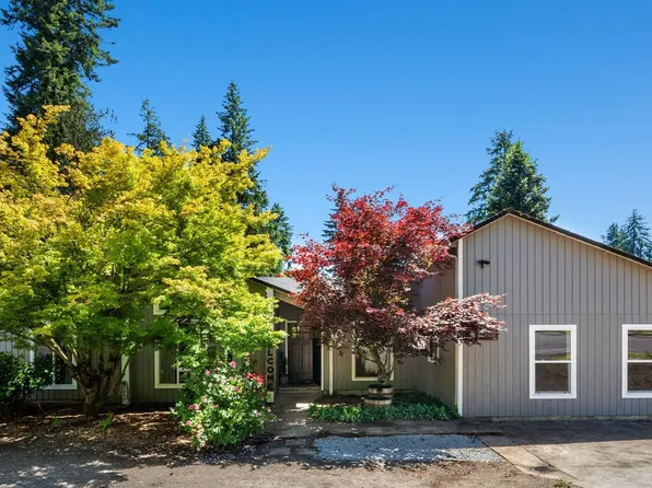 1715 NE 68th St, Vancouver, WA 98665