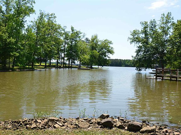 4th image of 179 Morninglow Dr