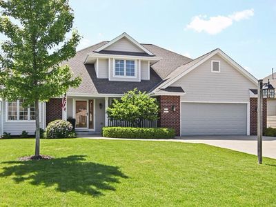 W230N7921 Bluebill Dr, Sussex, WI, 53089