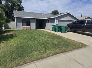 139 Mulberry Cir, Lodi, CA 95240