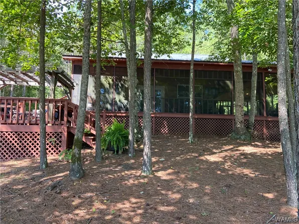 50 White Oak Lck, Fayette, AL 35555