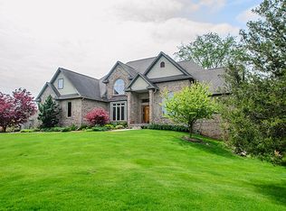 8590 Cedar Hills Dr, Dexter, MI 48130