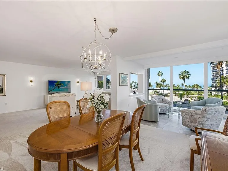 4031 Gulf Shore Blvd N #3B — Photo 11