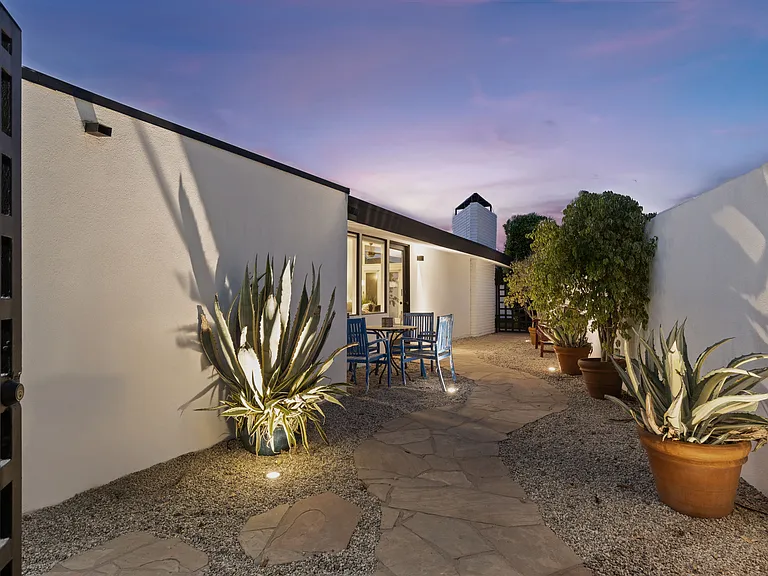 18015 Santa Rita St — Photo 5