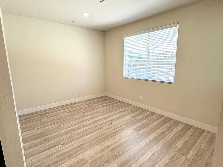 4519 White Sage St — Photo 7