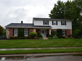 823 Torrence Dr, Springfield, OH 45503