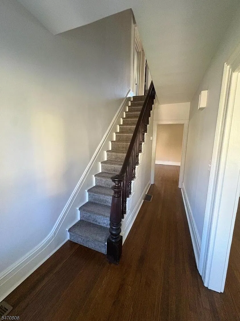 3 bed, 2.5 bath, $3,500 — Photo 4