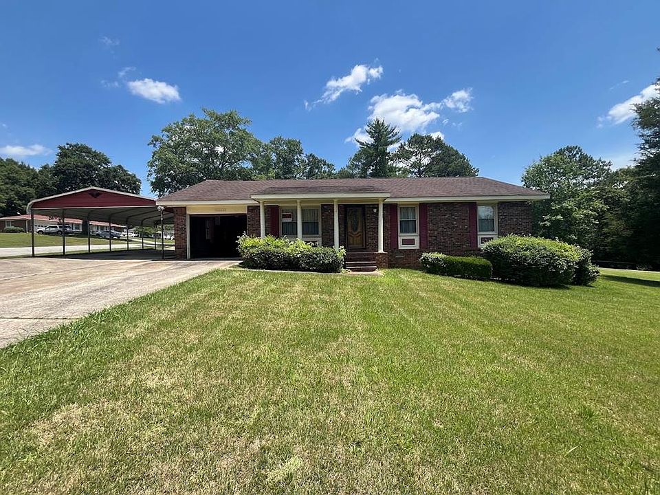 1st image of 301 Camellia Cir