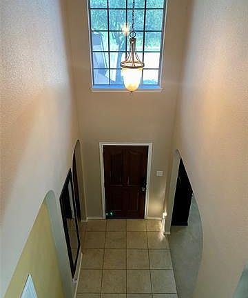 3rd image of 1107 Devonshire Dr
