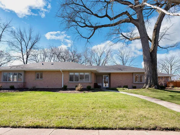 934 Gardner Rd, Flossmoor, IL 60422