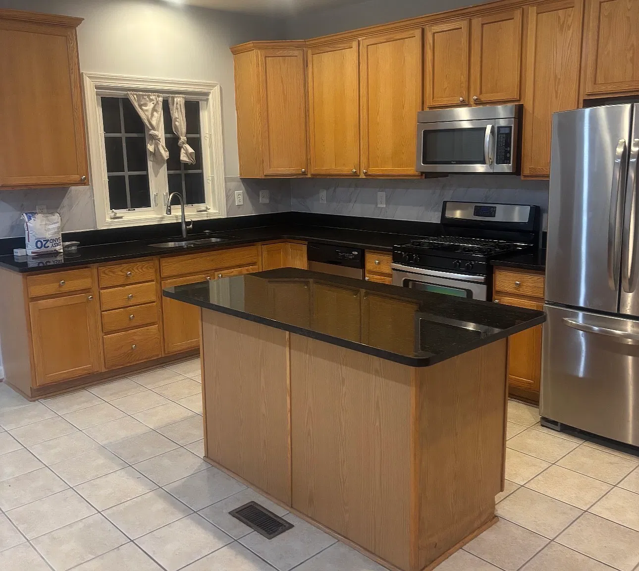 5 Webster Hill Ct — Photo 2
