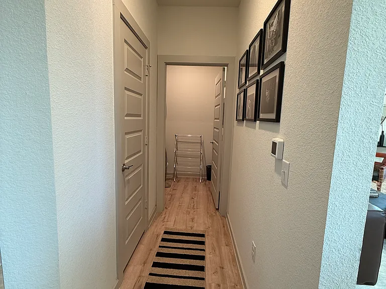 220 Merrick Rd — Photo 18