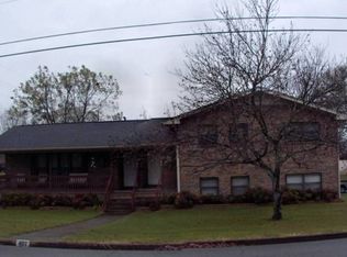 402 N 9th St, Gadsden, AL 35903