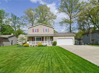 1775 Brockton Dr, Youngstown, OH