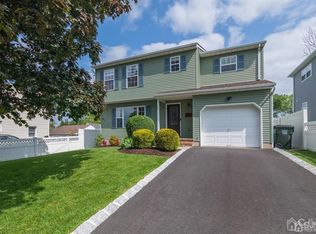 36 Lee Ave, Perth Amboy, NJ 08861