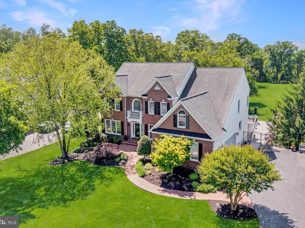 43079 Lago Gallerie Ct, Ashburn, VA 20148