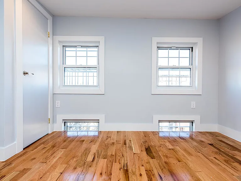 179 Stanhope St #3R — Photo 11