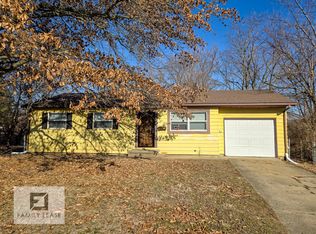 507 S Greenwood Ct, Decatur, IL 62522