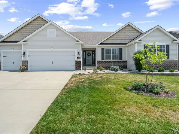 862 Topsfield Dr, Lake Saint Louis, MO 63367