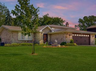 333 Killdeer Rd, Bloomingdale, IL 60108