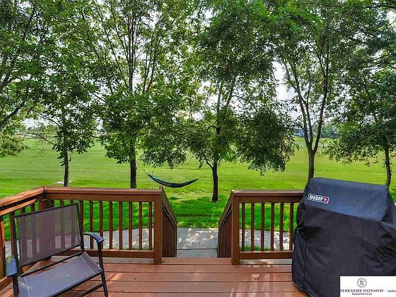 4th image of 5919 N 166th Ct