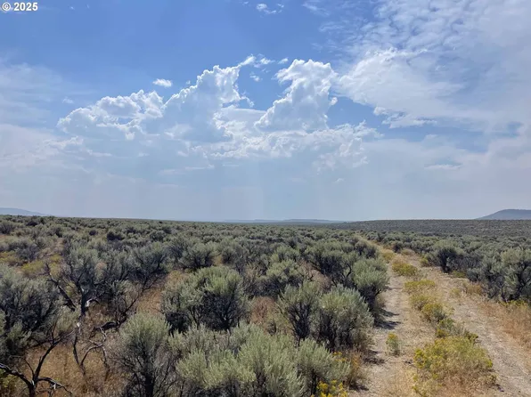 Christmas Valley Hwy #Tl00400, Christmas Valley, OR 97641