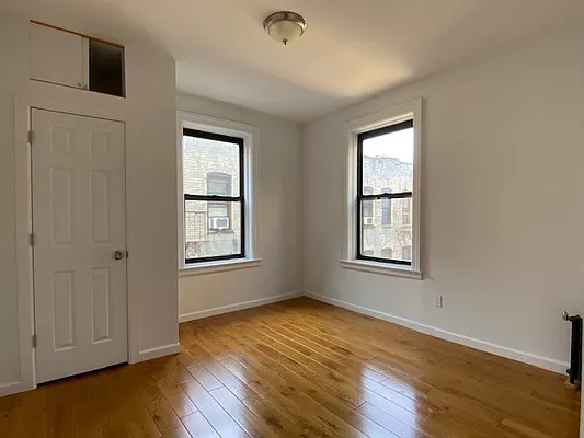 Rented by REAL New York | media 8