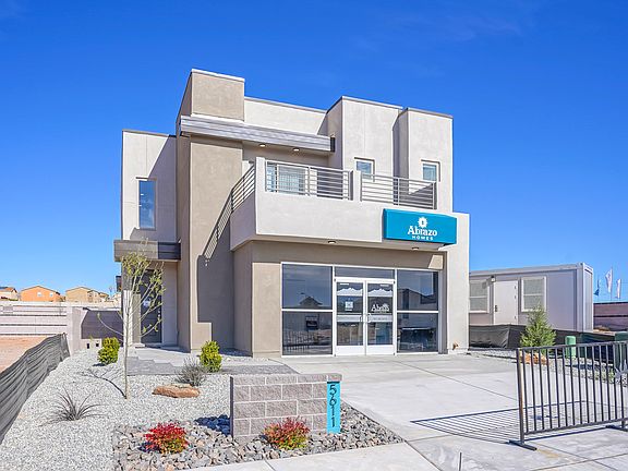 Front Exterior - Loreto 35 North