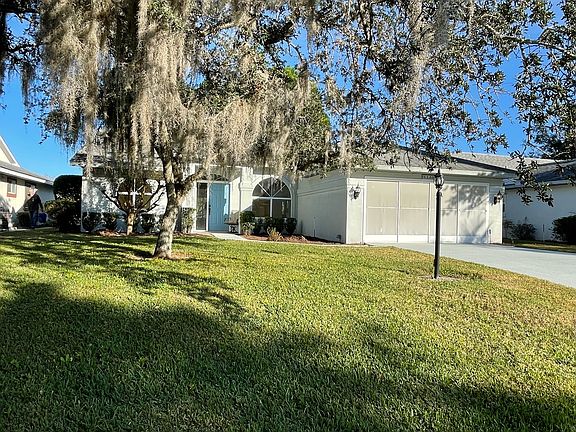 2nd image of 11209 Fountain Lake Blvd