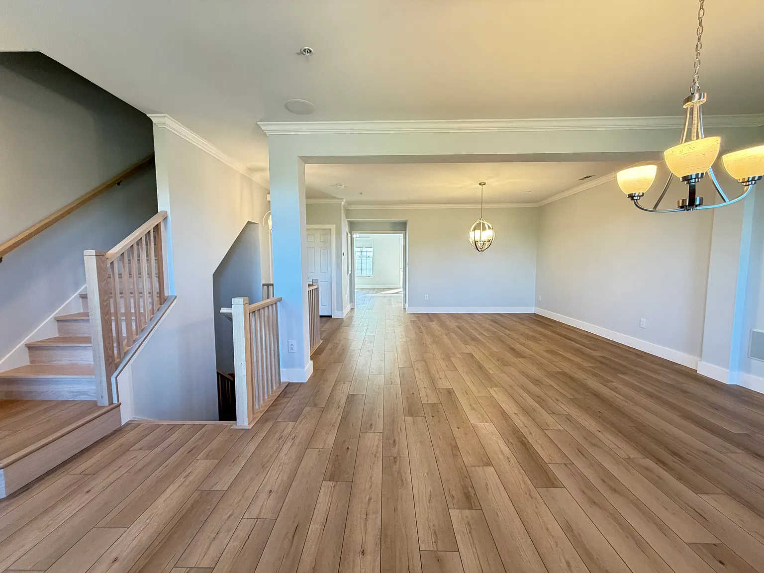 3 bed, 2552 sqft, $3,000 — Photo 4