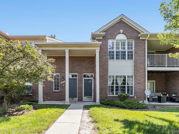 1964 Flagstone Cir, Rochester, MI 48307