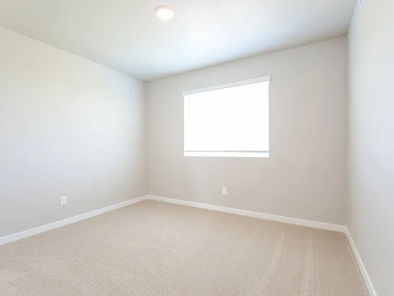 7332 Crystal Ave — Photo 11