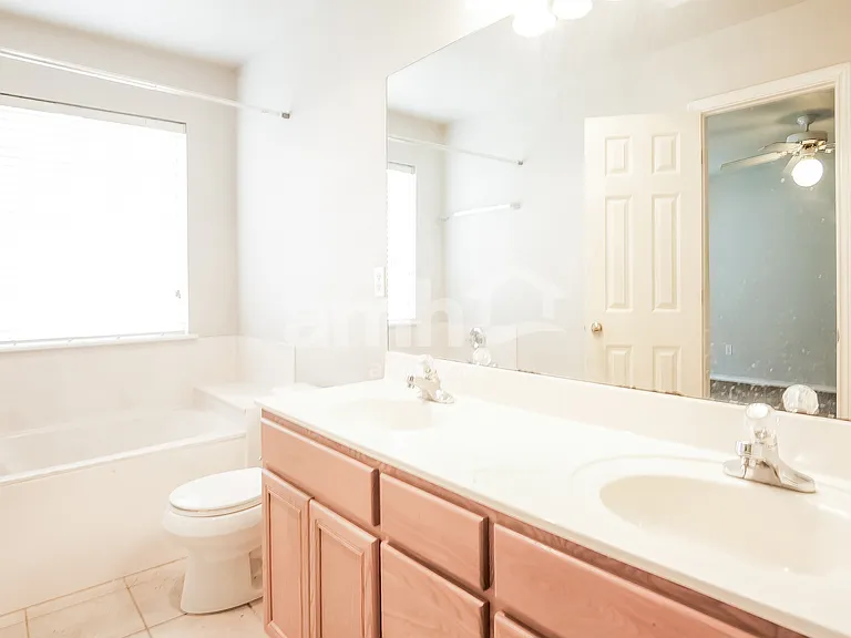 5309 S Redbud Ave — Photo 12