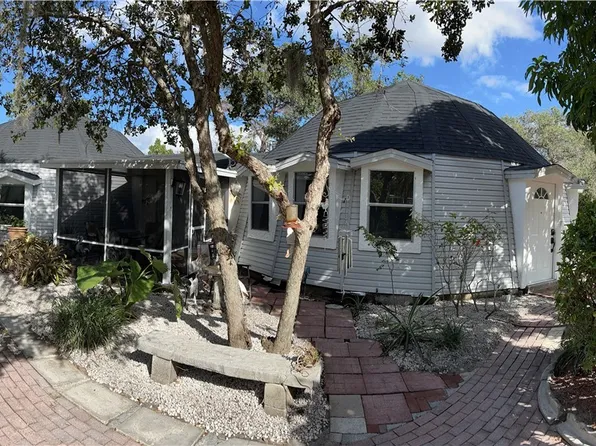 414 Holmes Ave, Lake Placid, FL 33852