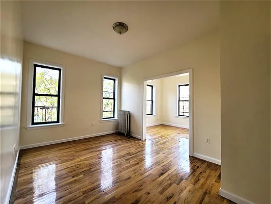 Rented by Oxford Property Group | media 1