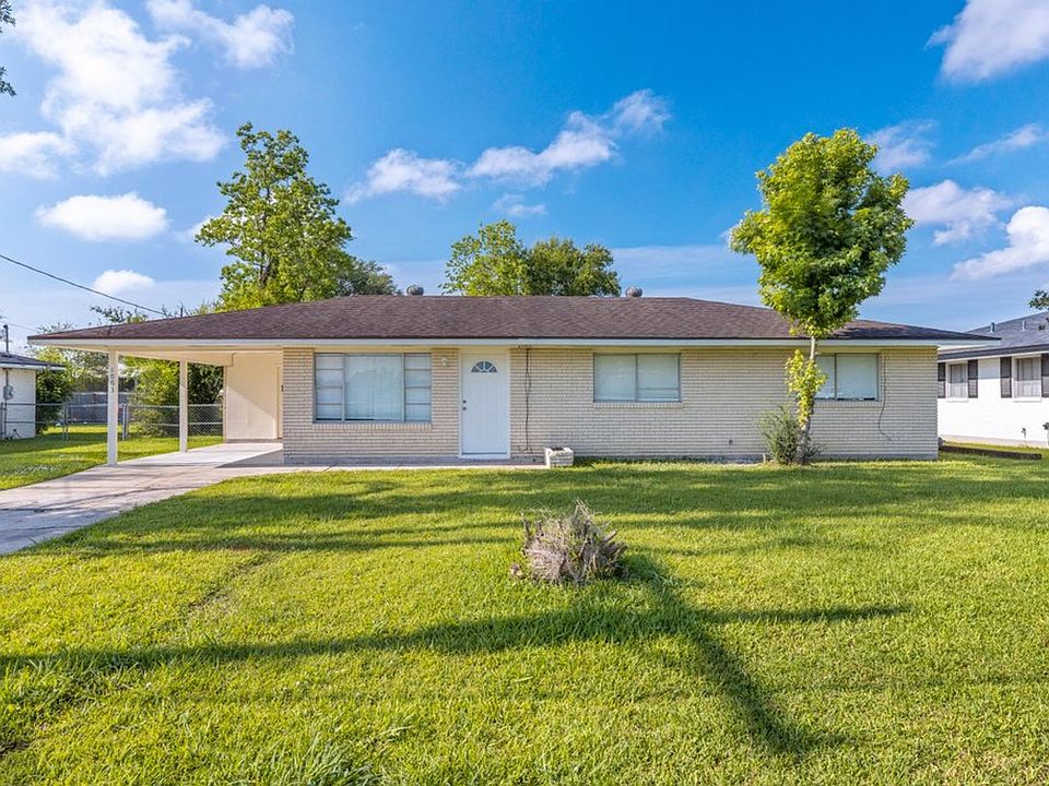 1st image of 1003 Garden Dr