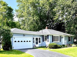 55 Telephone Rd, West Henrietta, NY 14586