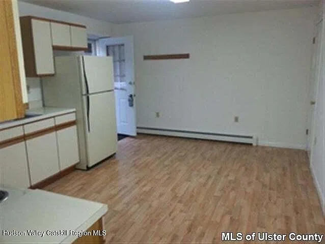 1 bed, 1.0 bath, 702 sqft, $1,650 — Photo 3