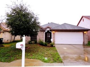 1520 Denmark Ln, Laredo, TX 78045