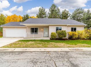 15208 E Riverside Ln, Veradale, WA 99037