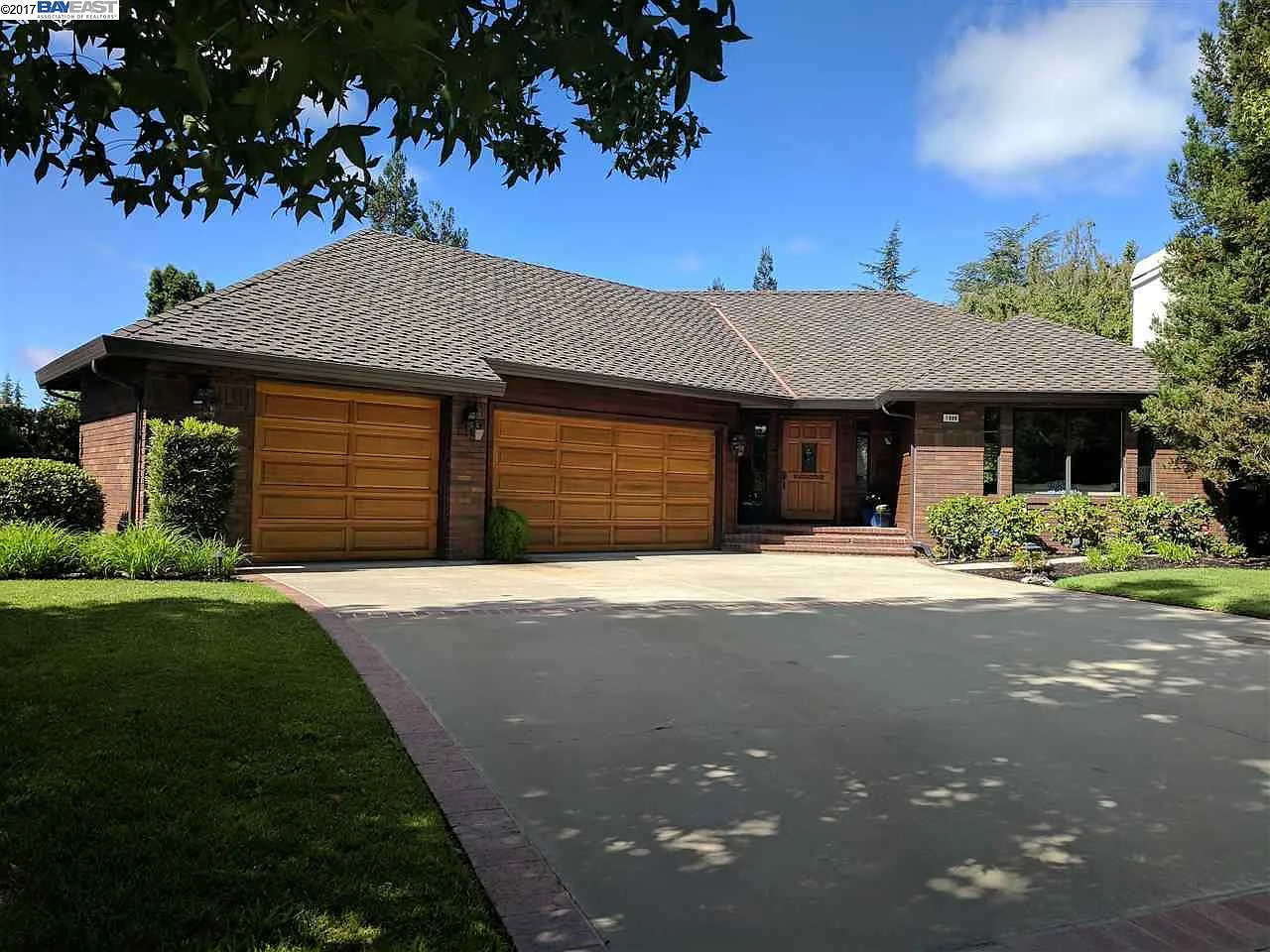 1989 Altair Ave photo 1