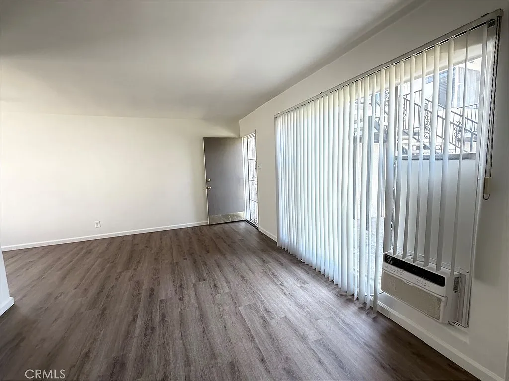 1 bed, 650 sqft, $1,850 — Photo 2